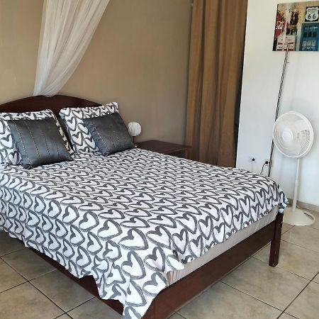 Marilyn Appartments Kralendijk  Luaran gambar